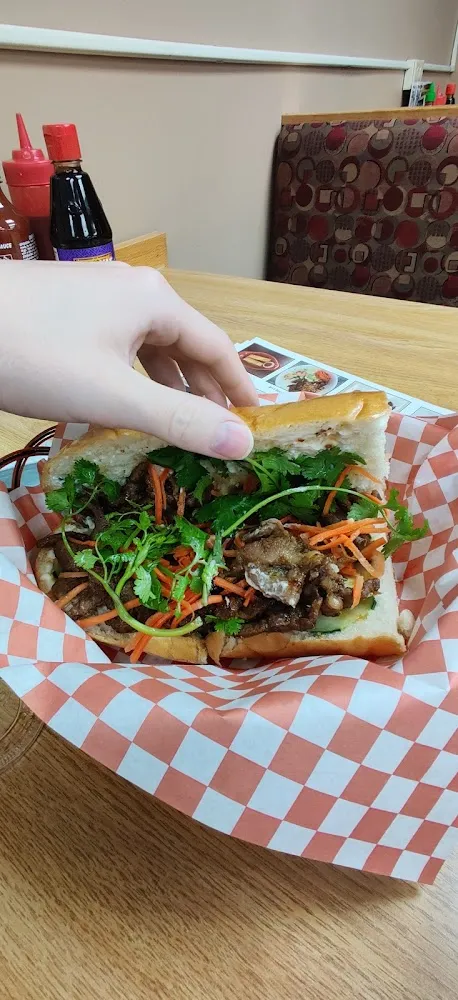 Chicken Bánh MÌ Sandwich